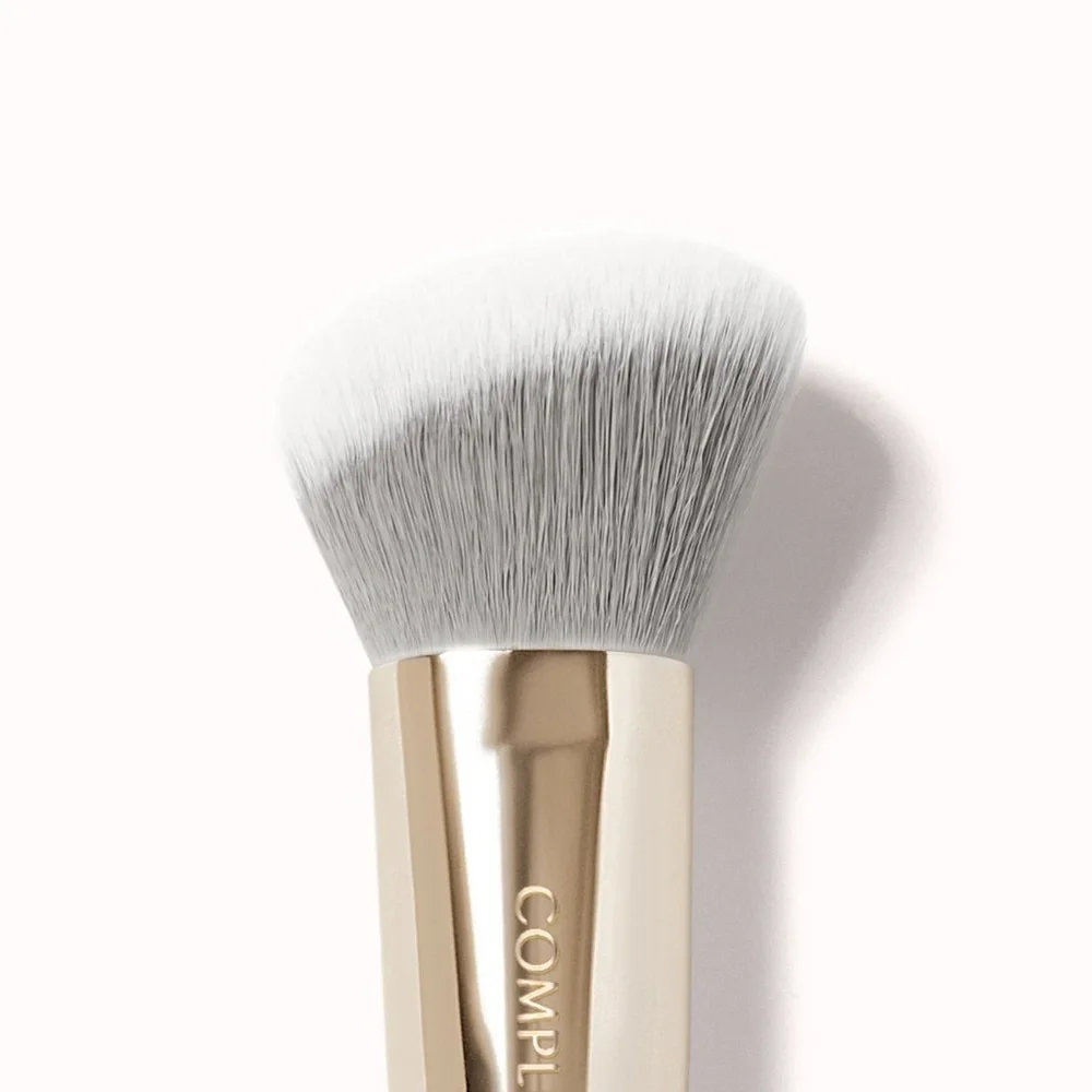 COMPLEX CULTURE CHEEK CHISELER BRUSH